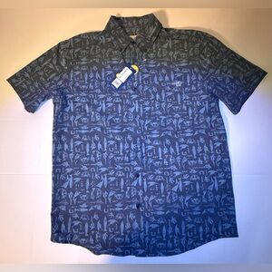 Huk Performance Button Up Short Sleeve AOP Size Medium NWT (0064)